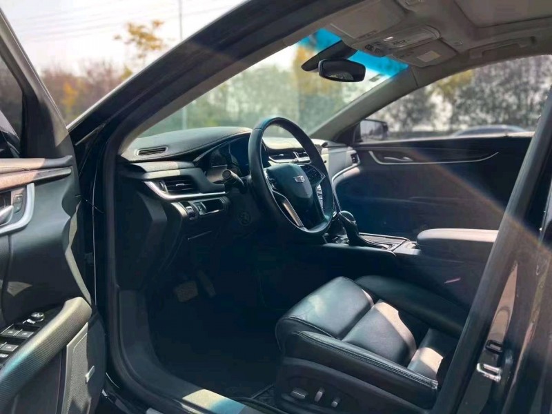 徐州18年凯迪拉克XTS3