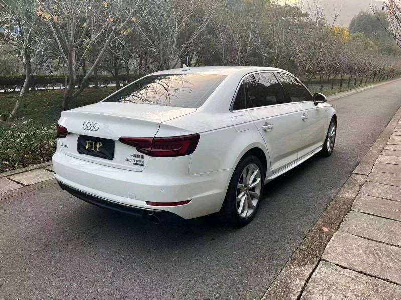 嘉兴18年奥迪A4L4