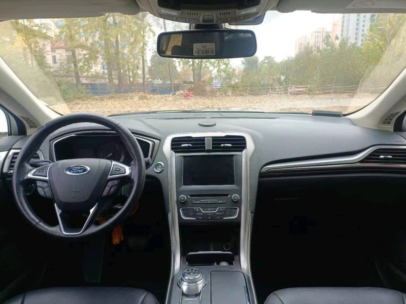 东营17年福特蒙迪欧4