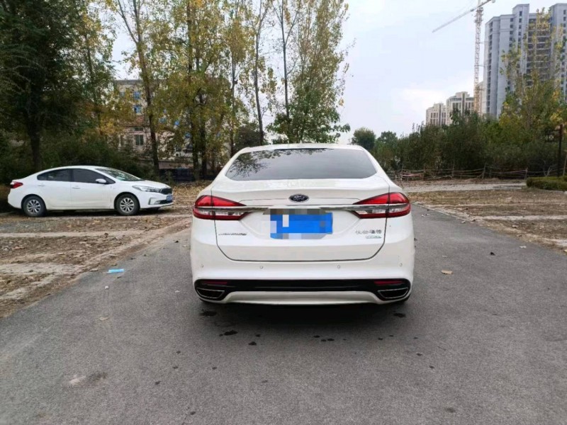 东营17年福特蒙迪欧6