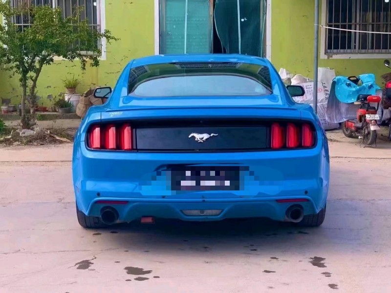 青岛17年福特野马9