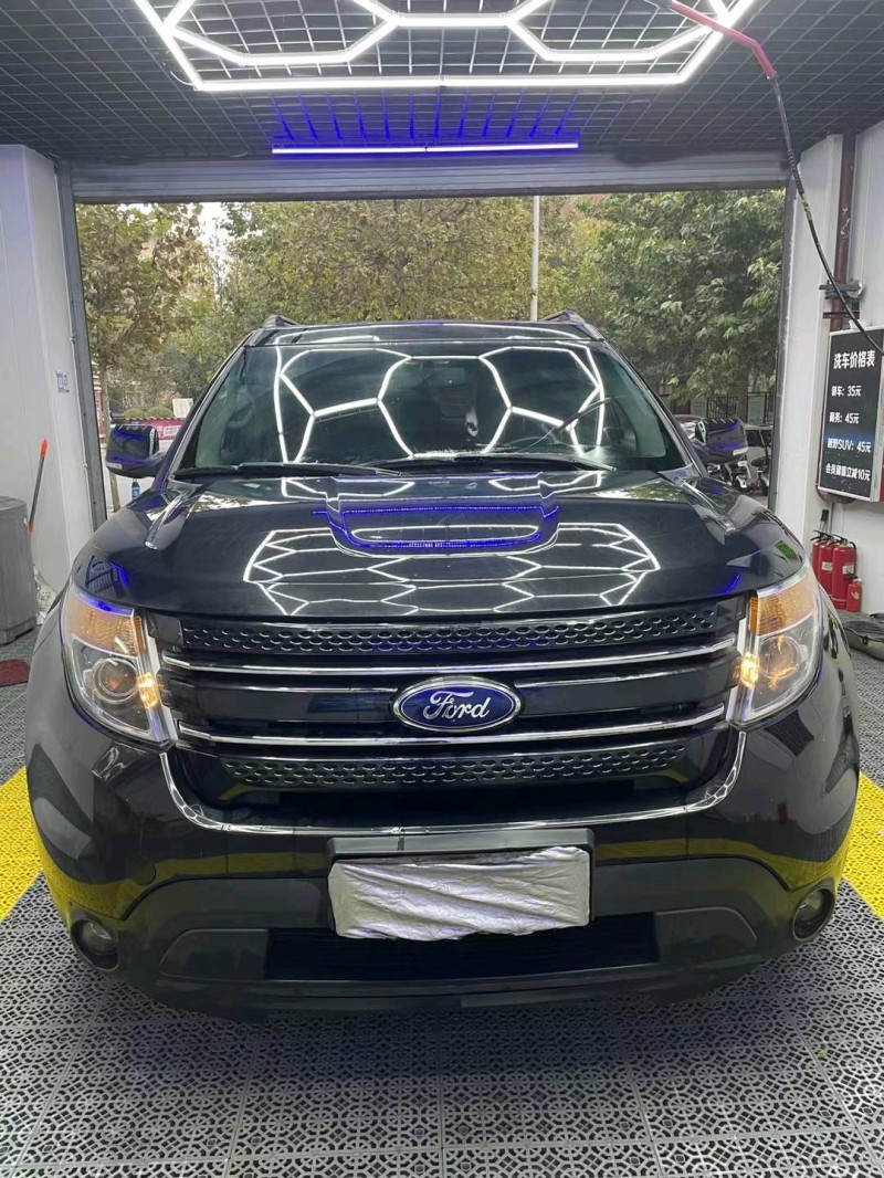 石家庄13年福特探险者1