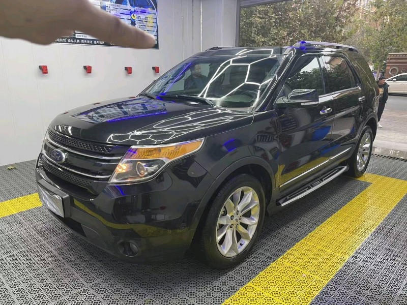 石家庄13年福特探险者2