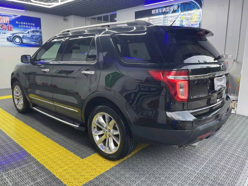 石家庄13年福特探险者8