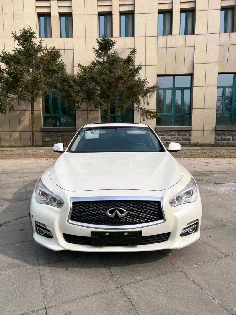 济南16年英菲尼迪Q50L1