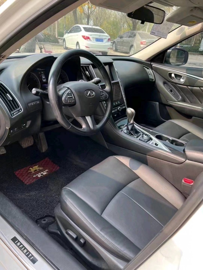 济南16年英菲尼迪Q50L3