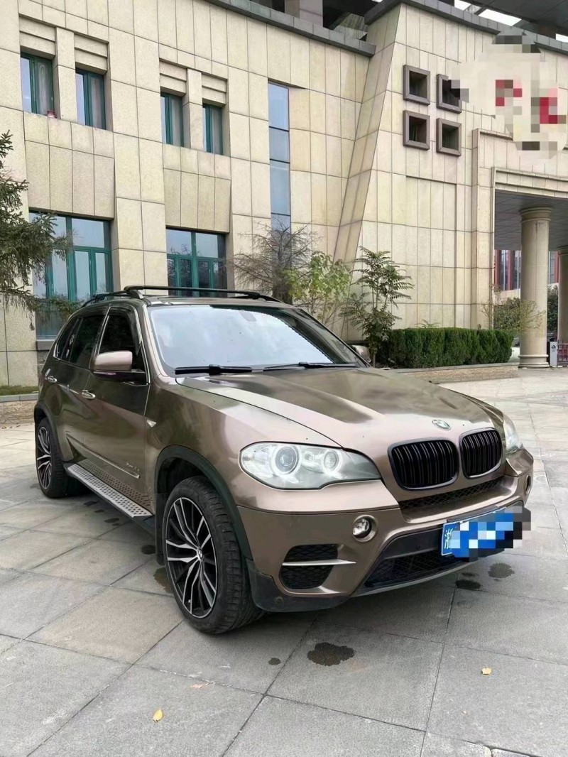 济南13年宝马X52