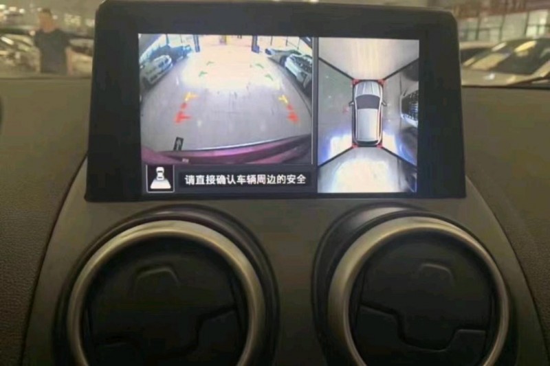 济南12年日产逍客3