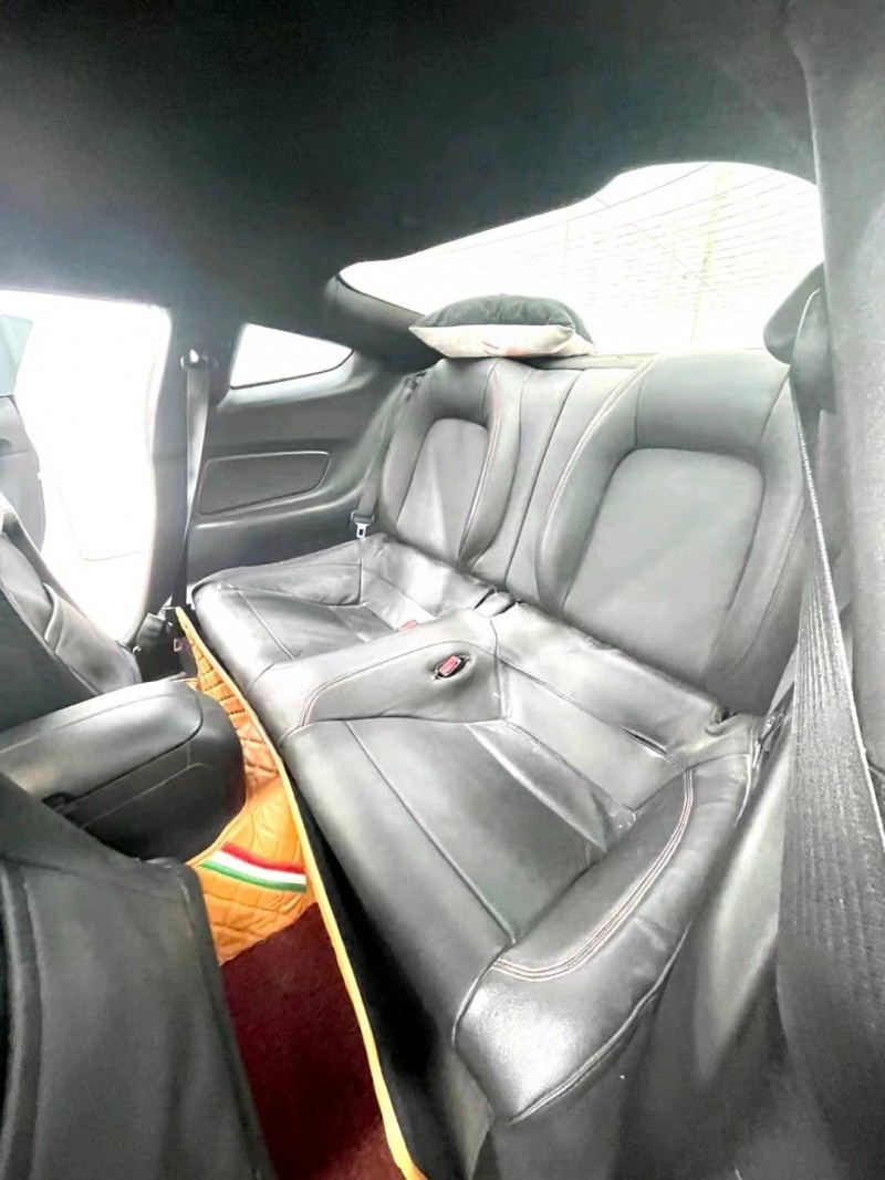 临沂15年福特野马7