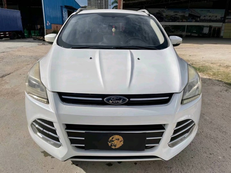 广州16年福特翼虎1