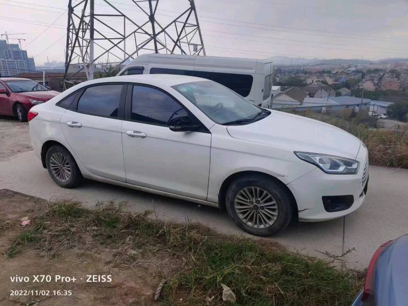 嘉兴16年福特福睿斯3