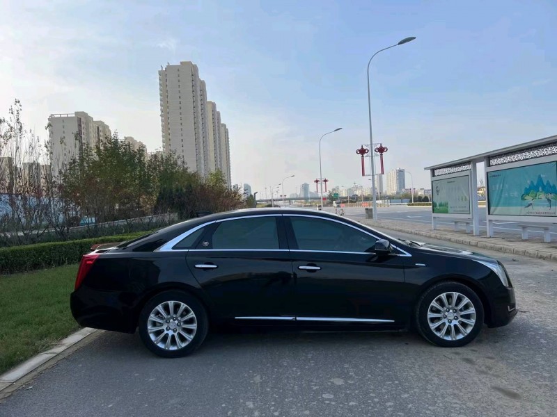 保定17年凯迪拉克XTS1