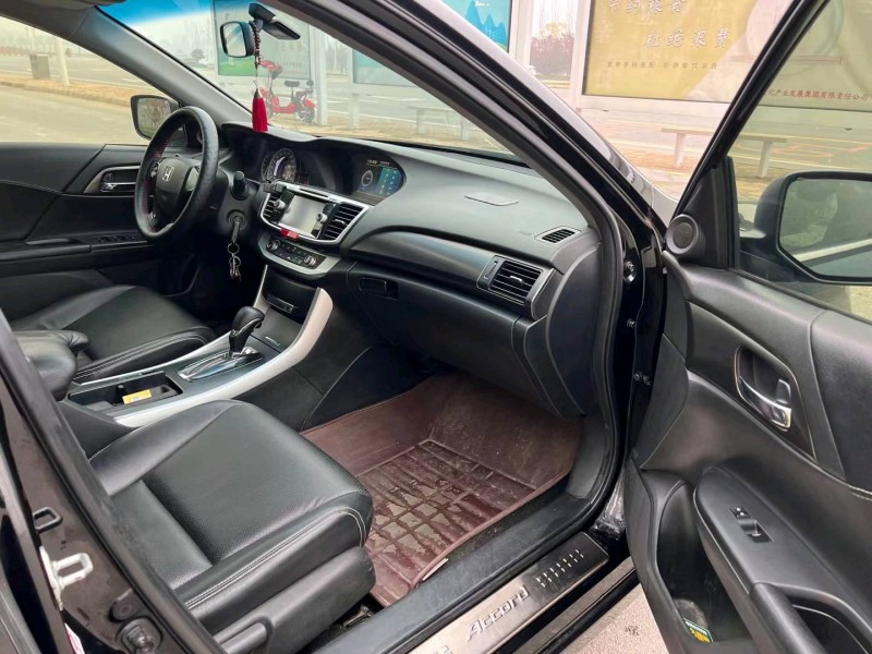 保定16年本田雅阁4