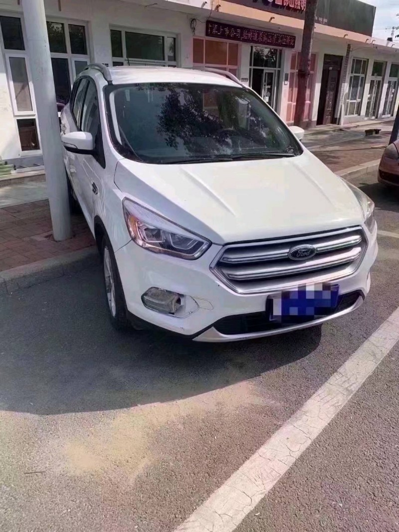 济南17年福特翼虎1