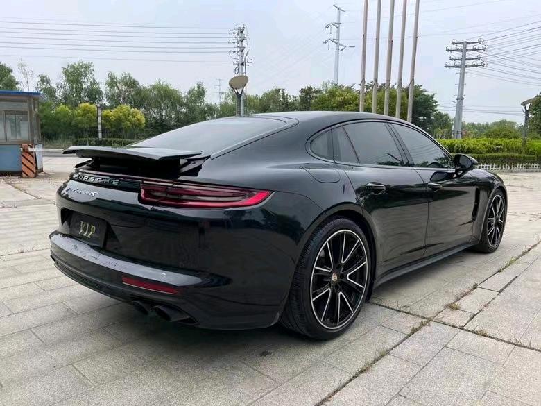 盐城19年保时捷帕拉梅拉8