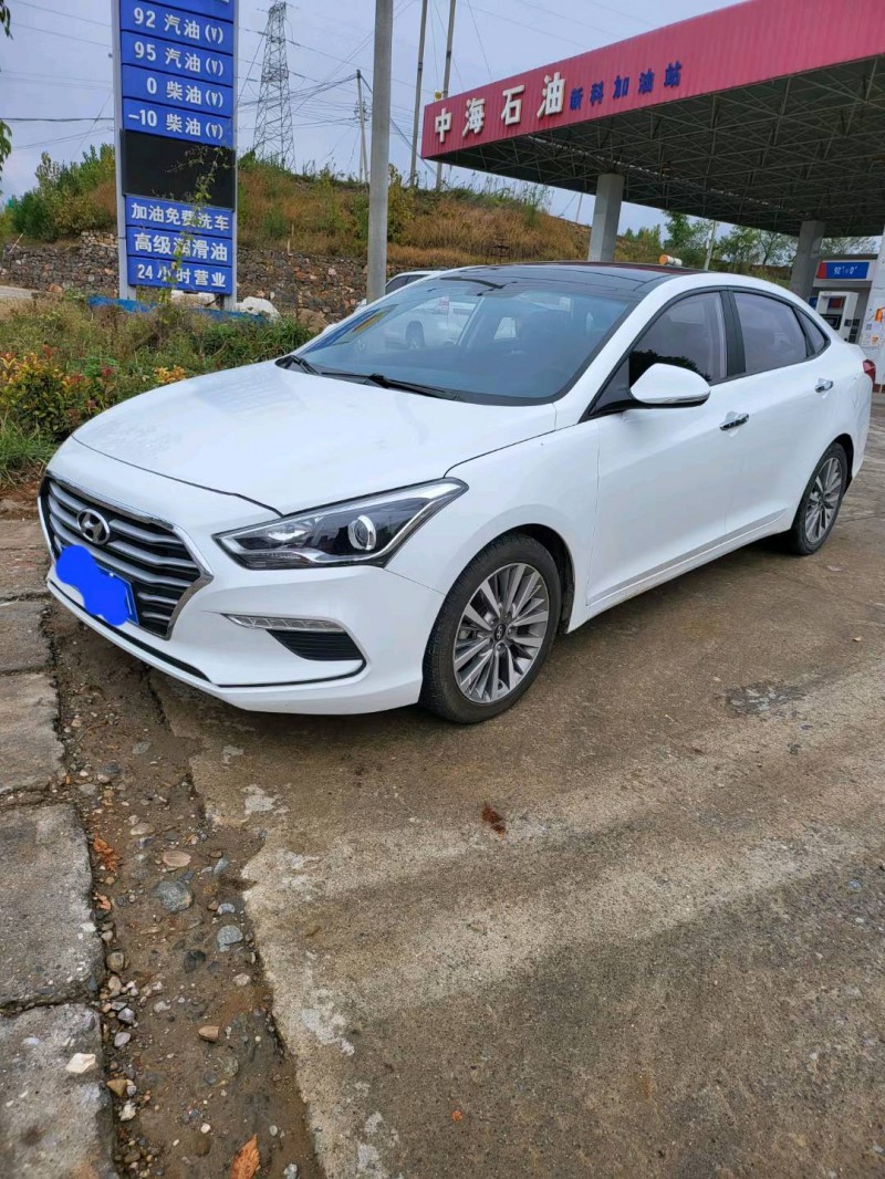 邯郸20年现代名图6