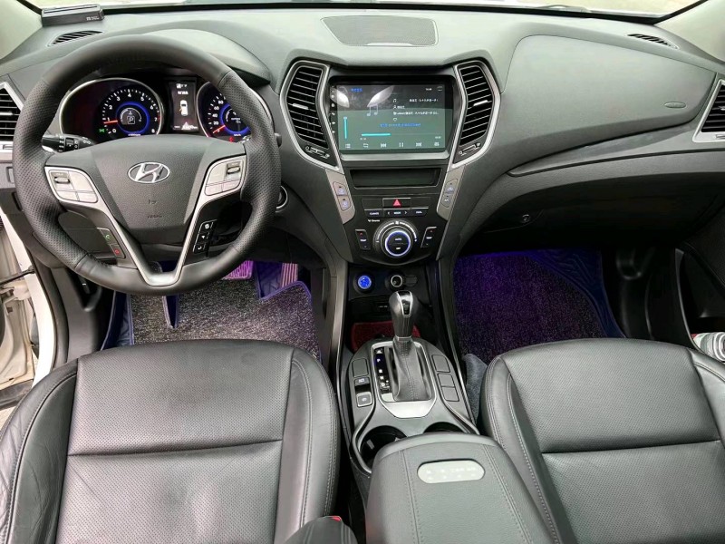 邯郸16年现代新胜达4