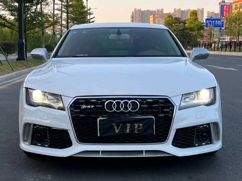广州15年奥迪A7L1