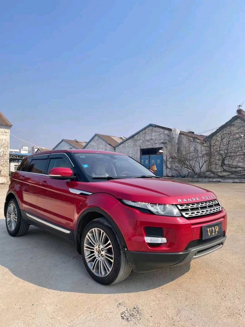 临沂12年路虎极光2