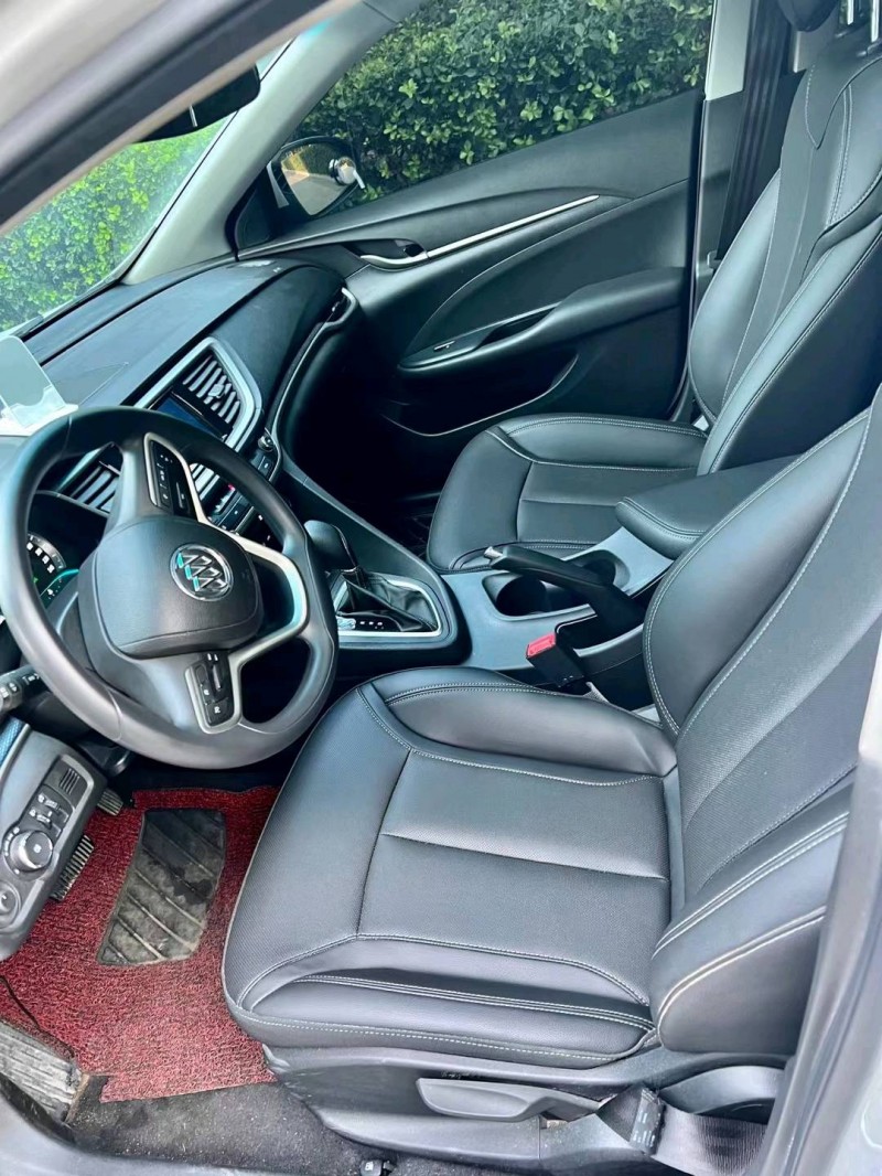 烟台21年别克英朗6