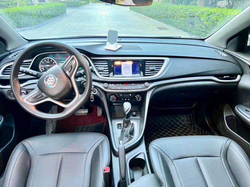 烟台21年别克英朗8