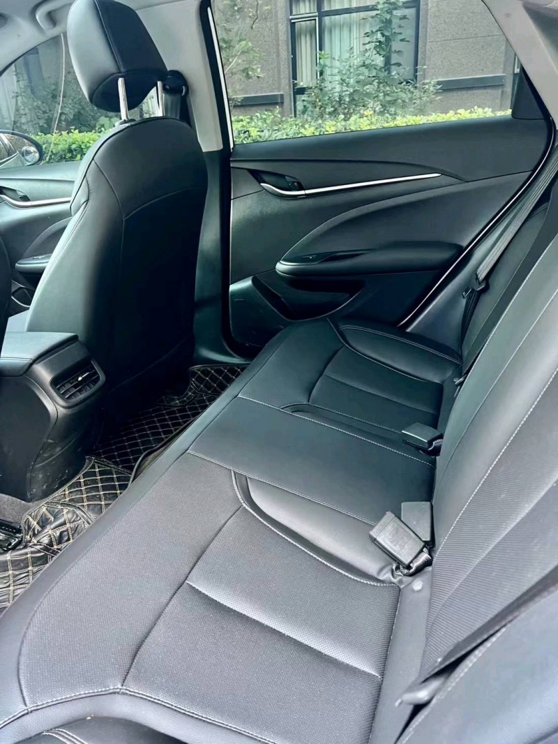 烟台21年别克英朗9