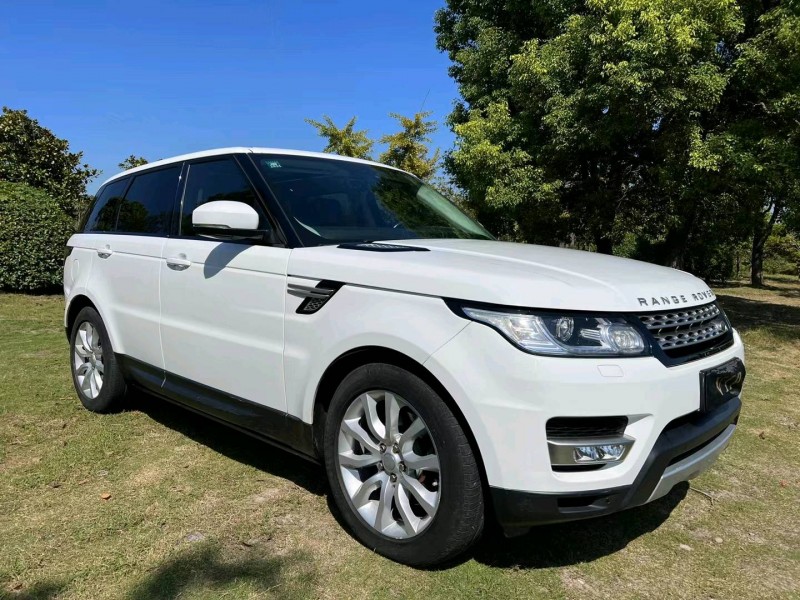 泰州17年路虎揽胜运动2