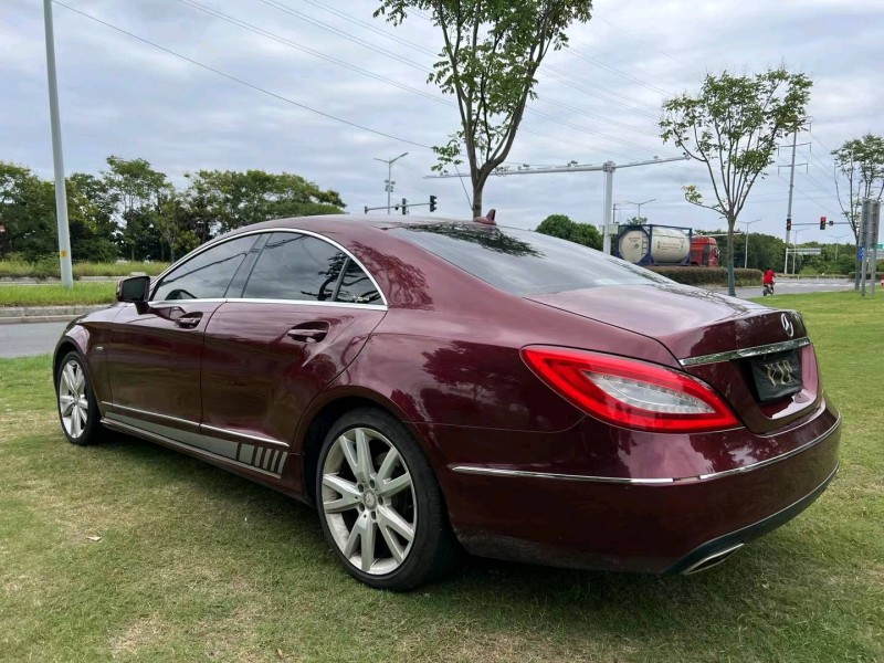 泰州13年奔驰CLS9