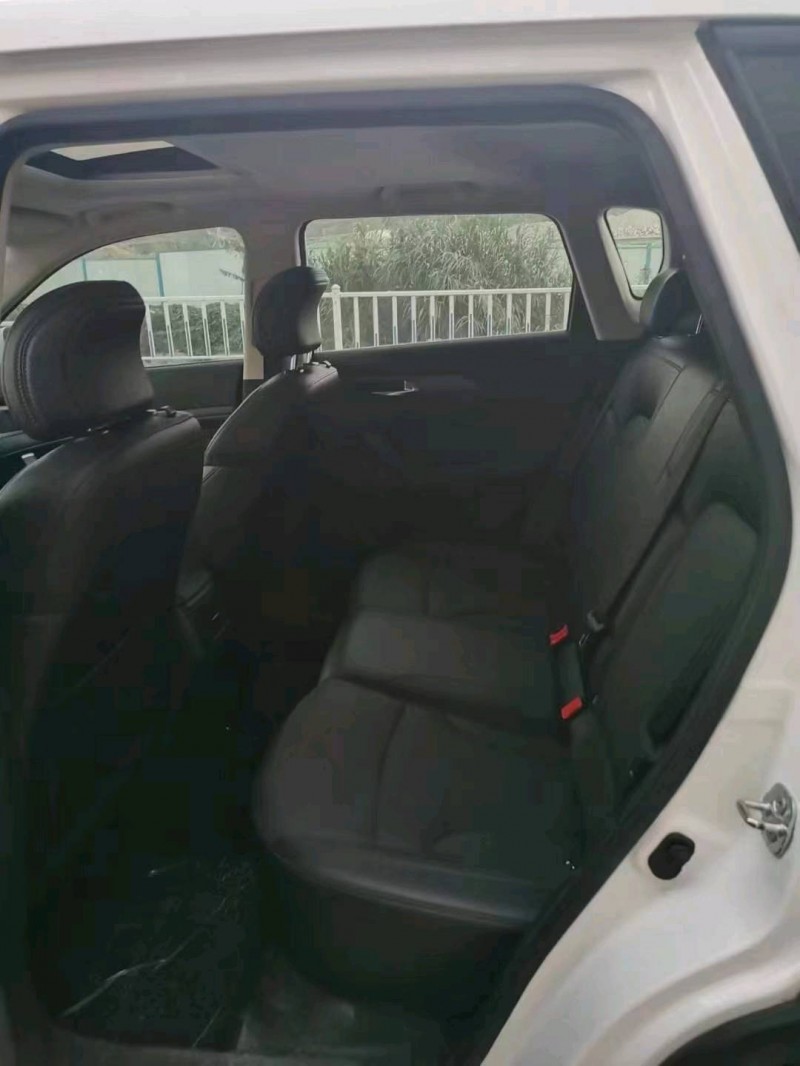 三明20年長安汽車CS4