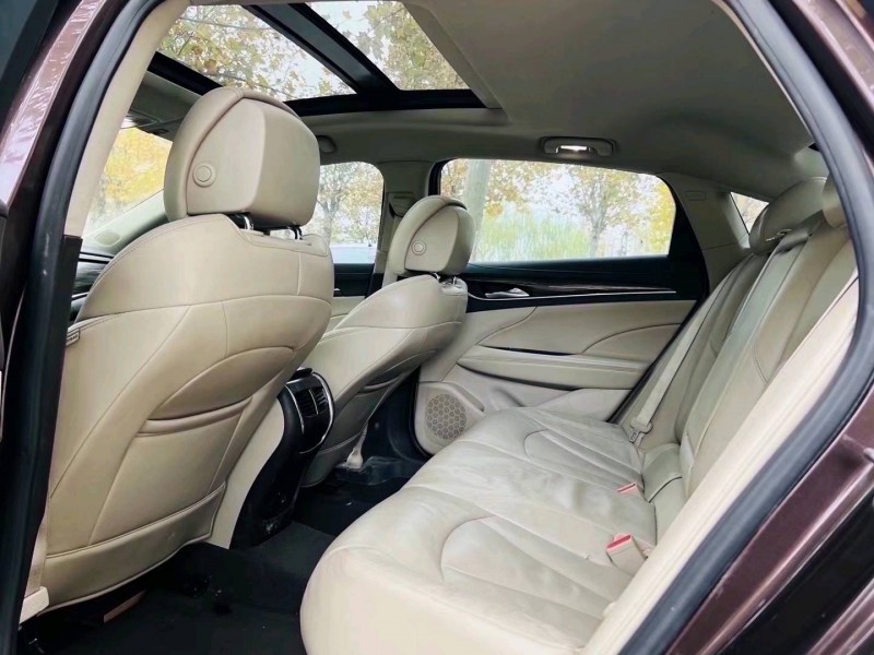 聊城17年别克君越6