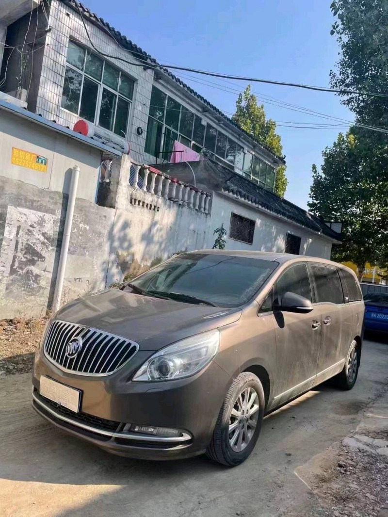 枣庄12年别克GL82