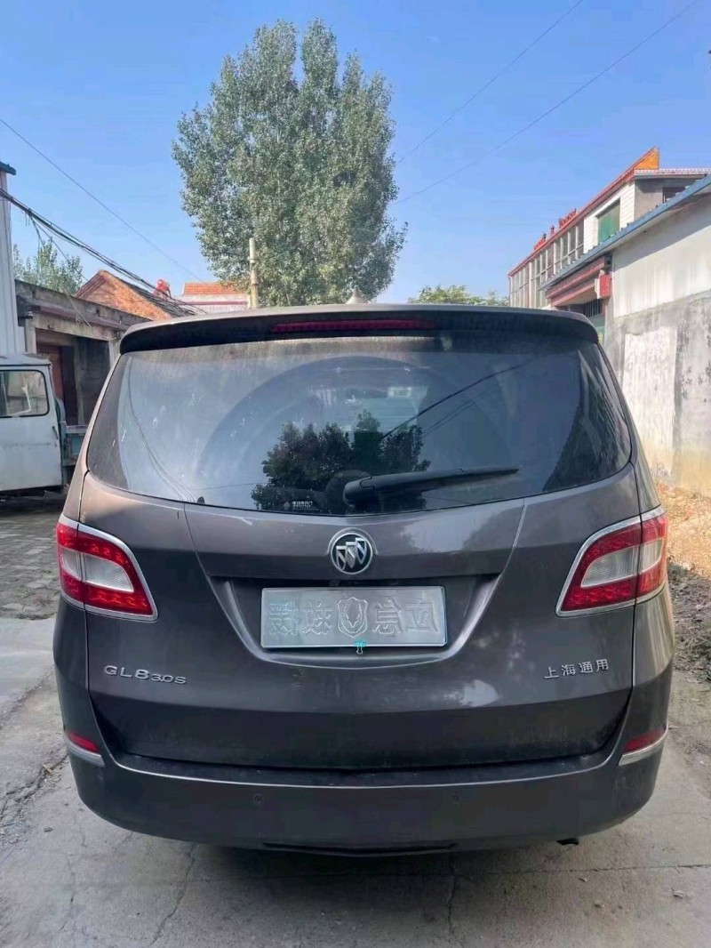 枣庄12年别克GL88