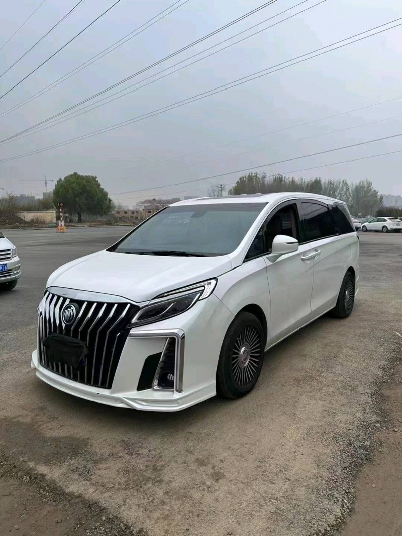 枣庄17年别克GL86