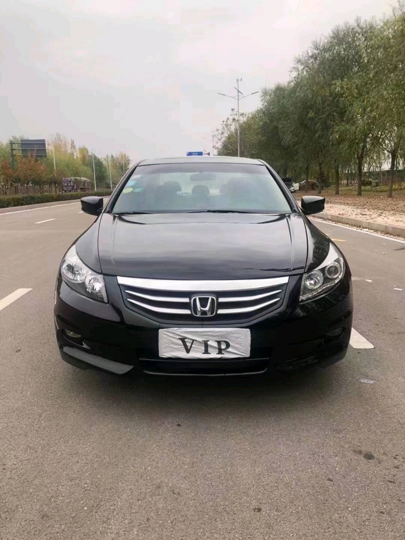 枣庄12年本田雅阁1