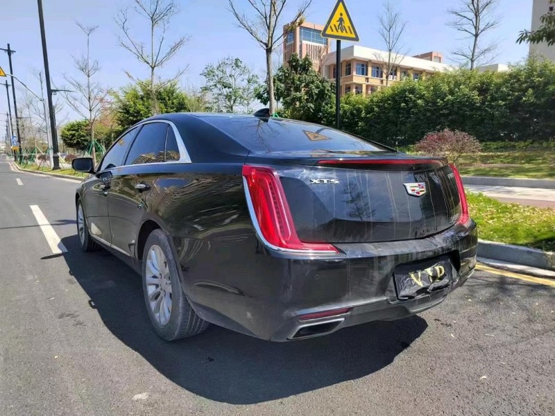 广州18年凯迪拉克XTS6