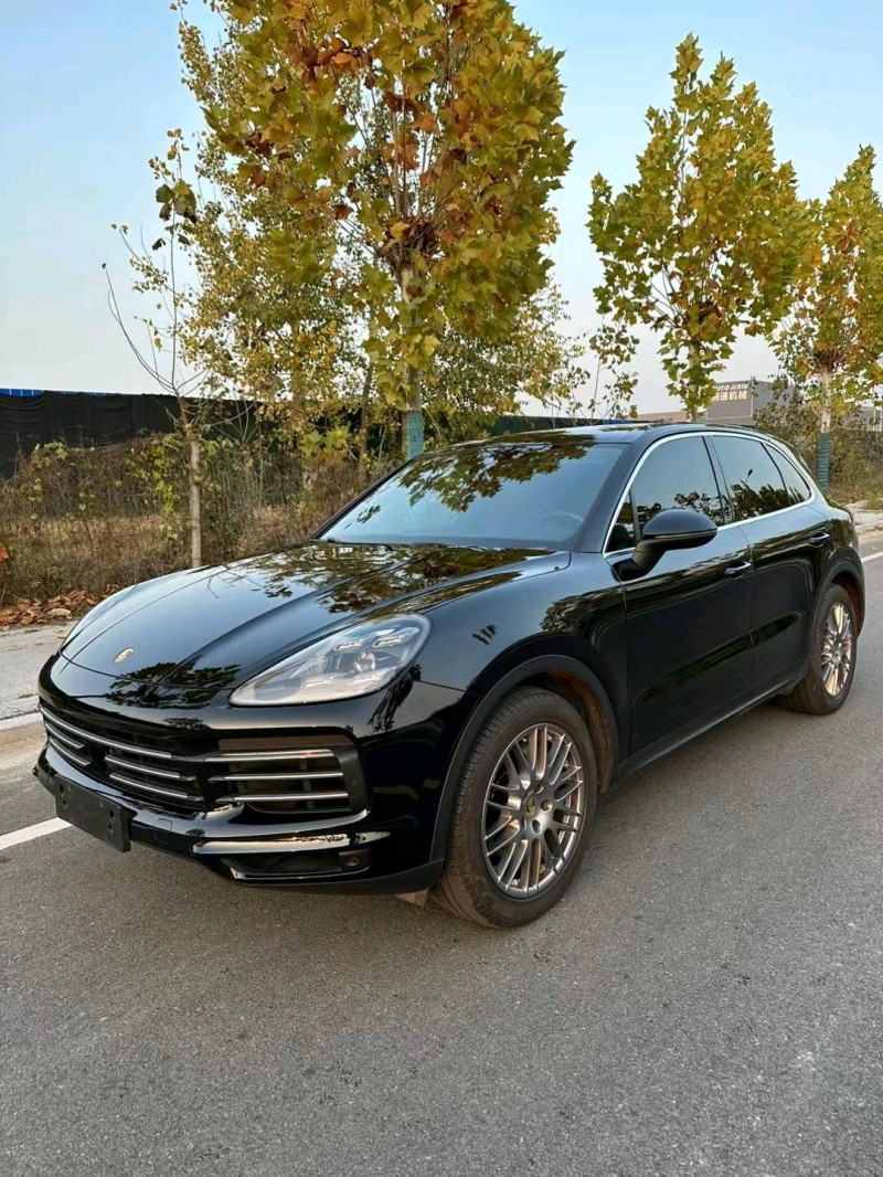 徐州18年保时捷卡宴4