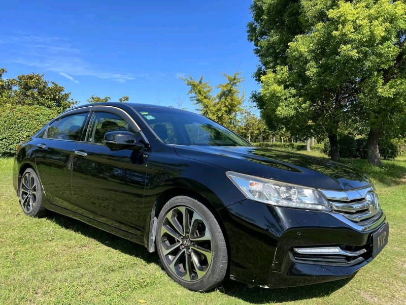 泰州15年本田雅阁2