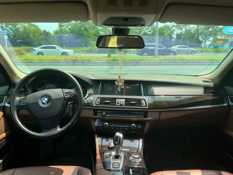 泰州15年宝马5系5