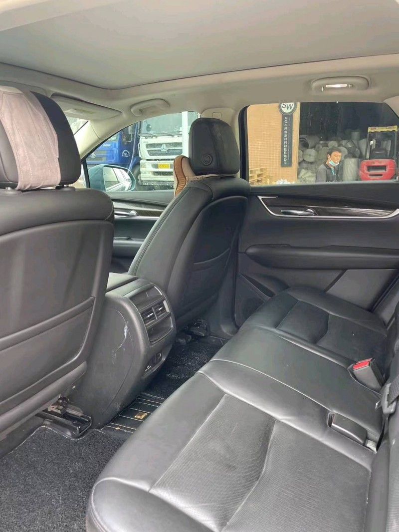 东莞18年凯迪拉克XT56