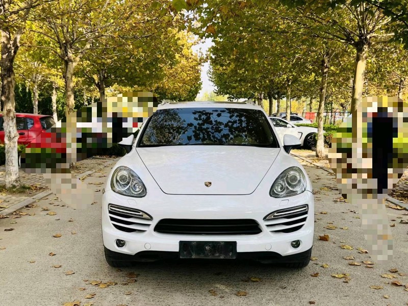 聊城14年保時捷卡宴1