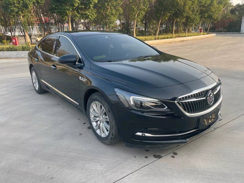 徐州19年别克君越8