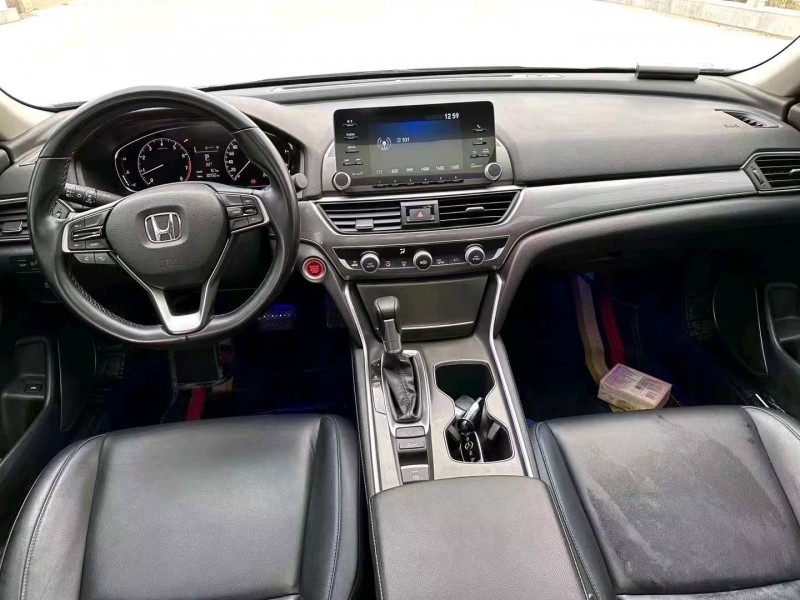 常州21年本田雅阁8