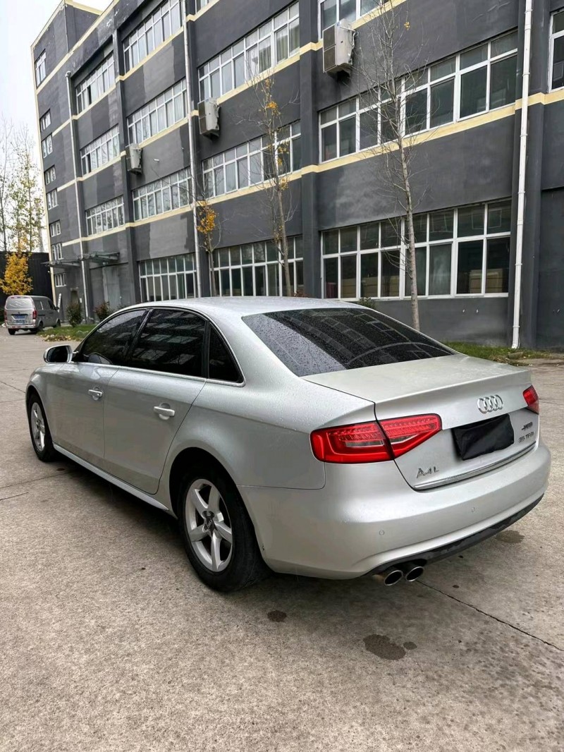 徐州13年奥迪A4L4
