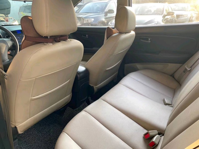 保定14年现代悦动8