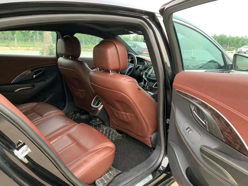 聊城14年别克君越5