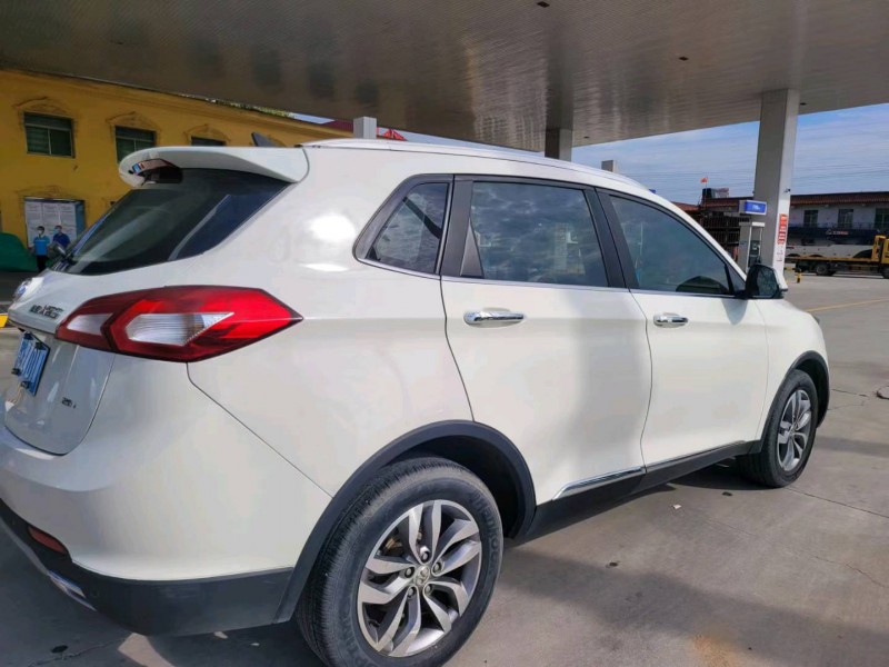 邯郸16年北汽绅宝X659