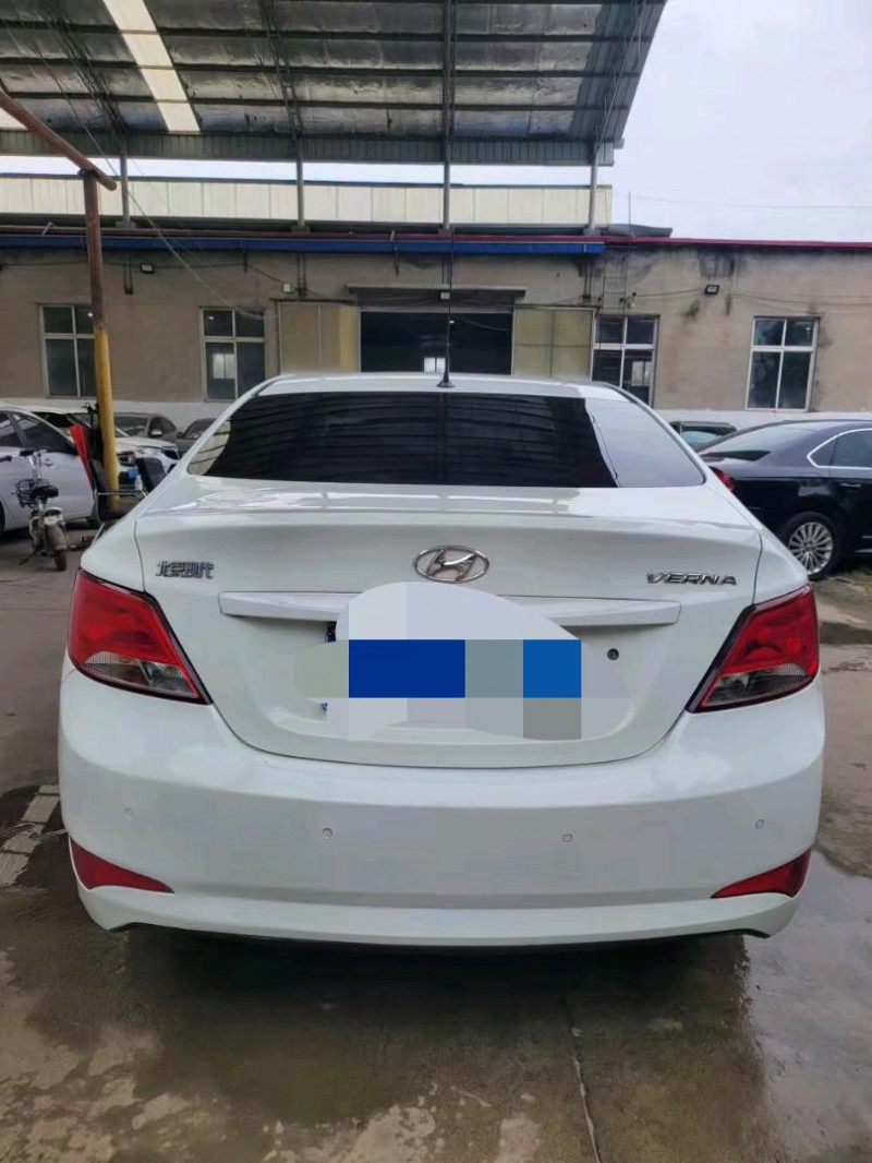 邯郸16年现代瑞纳5