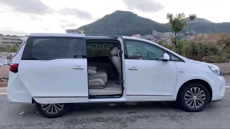 嘉兴21年别克GL87