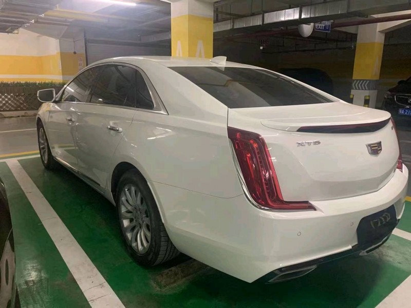 武汉19年凯迪拉克XTS8