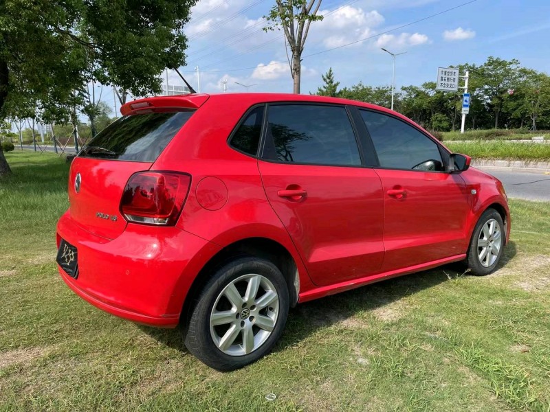 泰州13年大众polo8